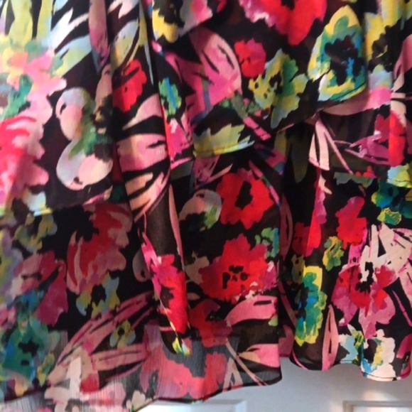 Tahari Floral Sleeveless Wrap Dress S - Picture 5 of 6